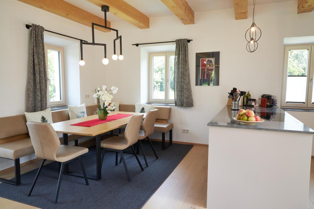 Seechalet Traunsee Ort im Innkreis Esterno foto
